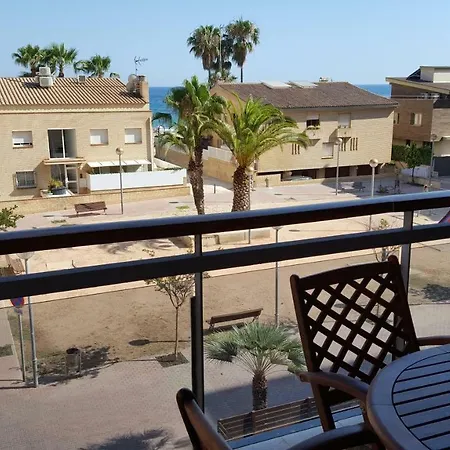 Ultramar Apartment *